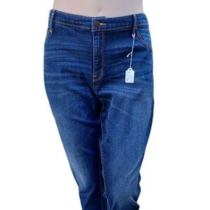 585119 AVA VIV Skinny Jeans Size 22W, W40" 27"Inseam  11"Rise